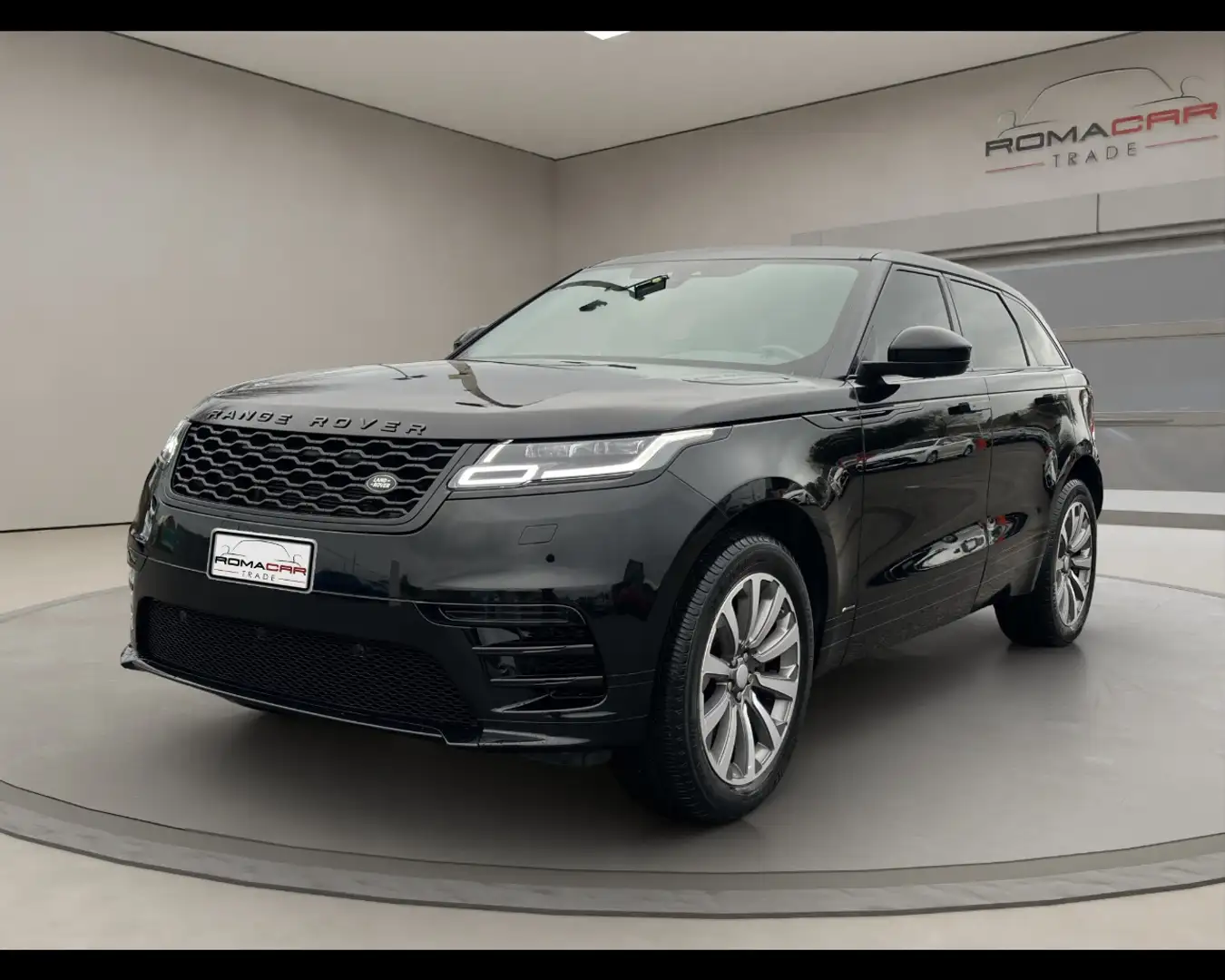 Land Rover Range Rover Velar 2.0D I4 180 CV Noir - 1