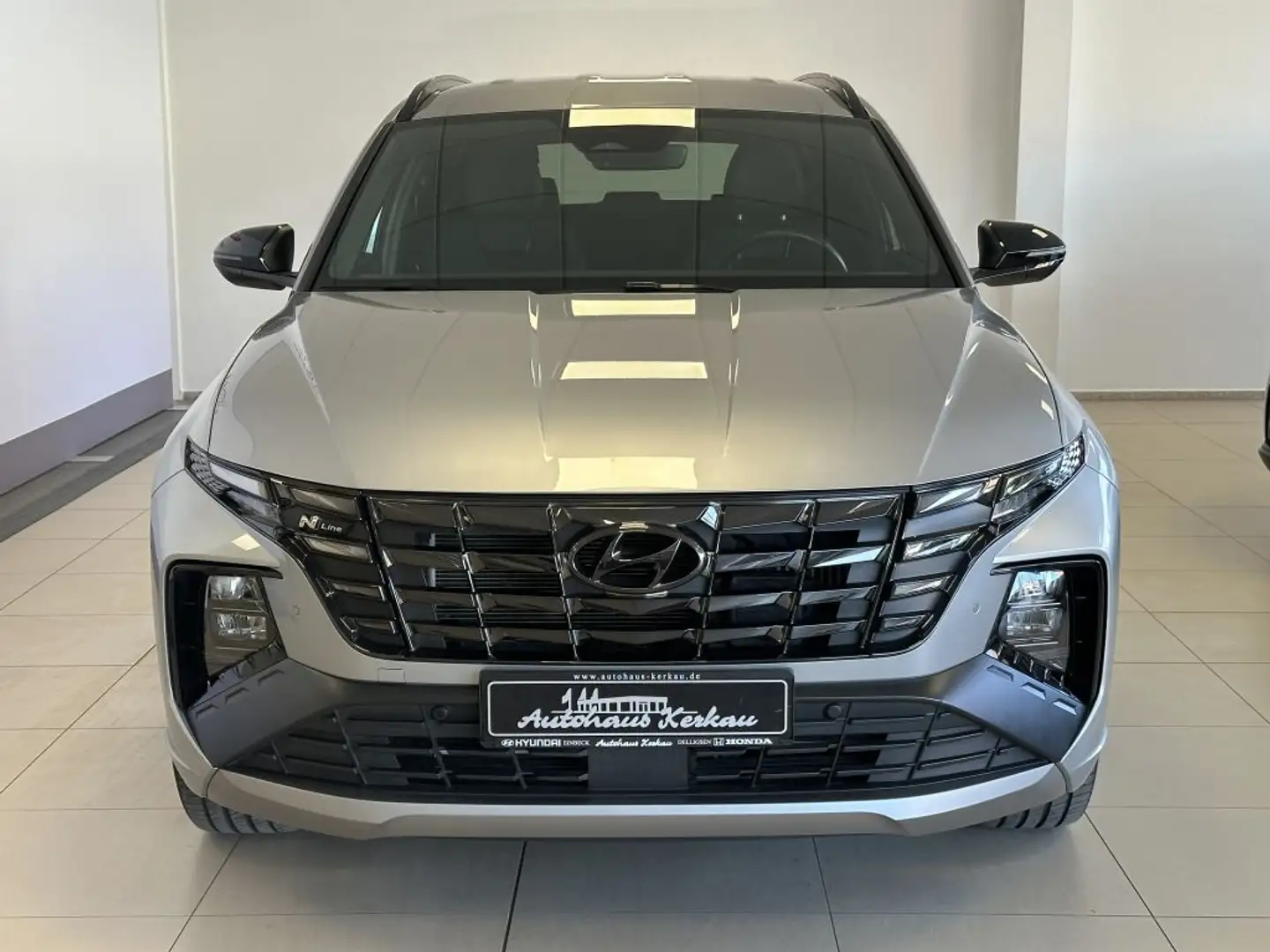Hyundai TUCSON 1.6 T-GDi Plug-in-Hybrid 4WD N Line Silber - 2