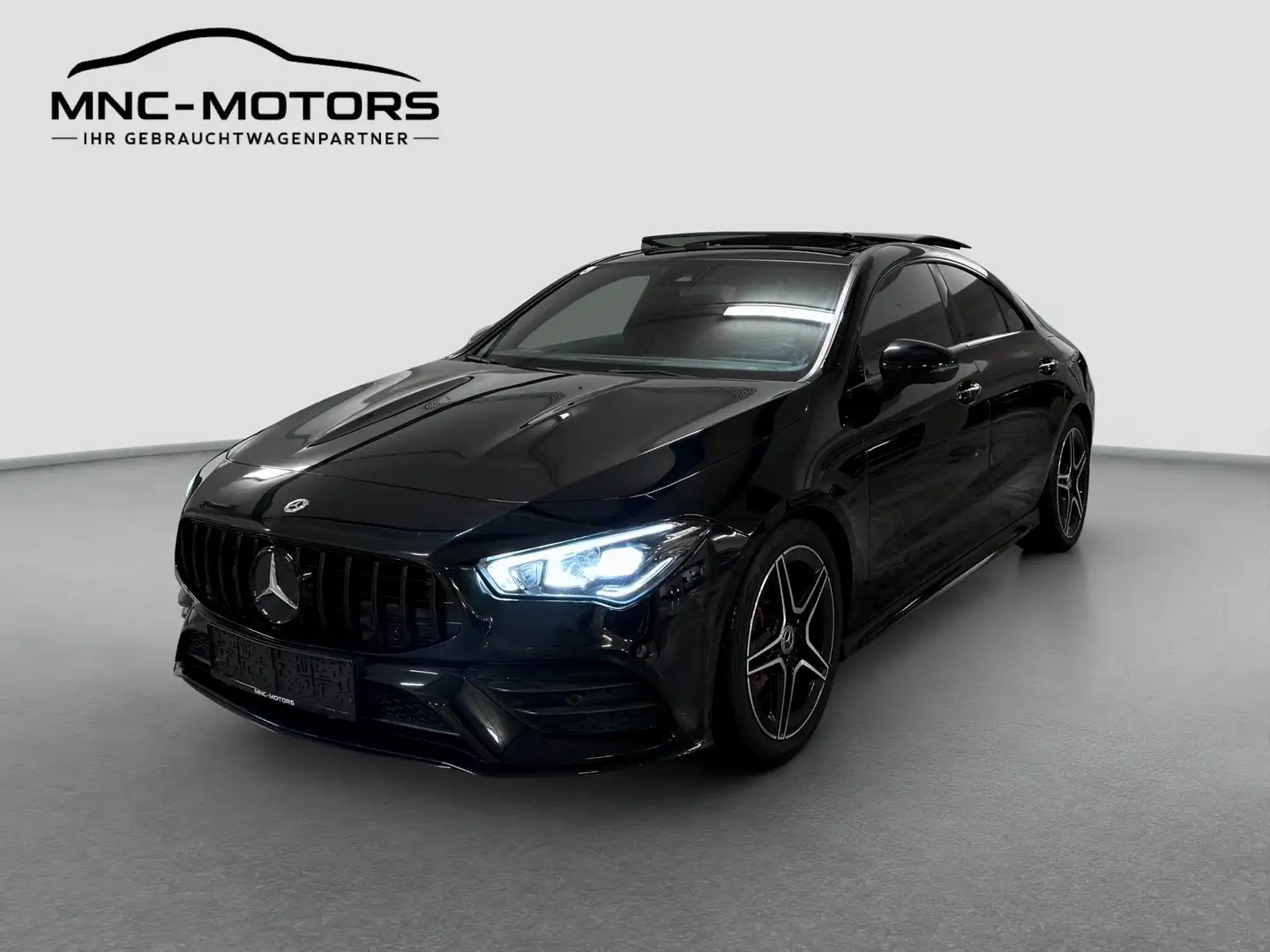 Mercedes-Benz CLA 200 AMG-Line | 360° | PANO | KEYLESS ENTRY | Sound Schwarz - 1