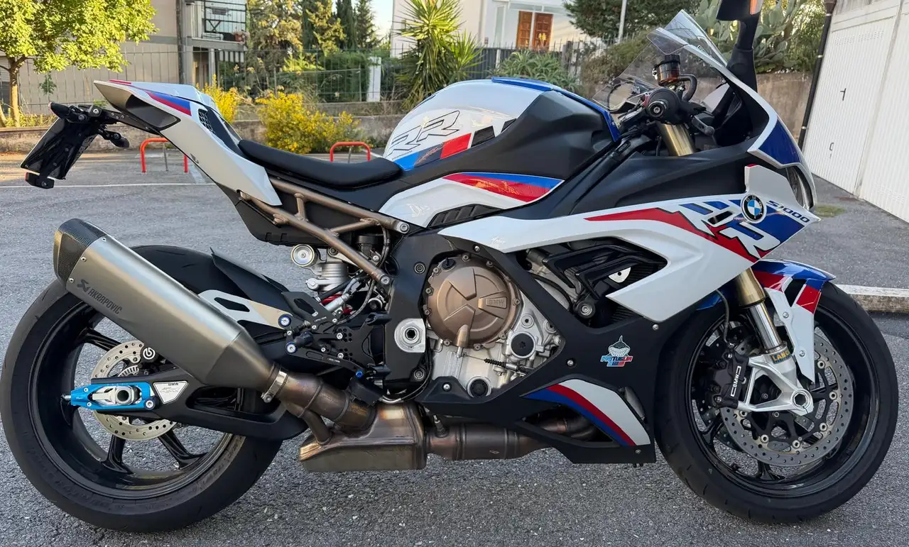 BMW S 1000 RR