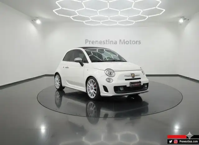 Abarth 500 C 1.4 Turbo T-Jet Custom