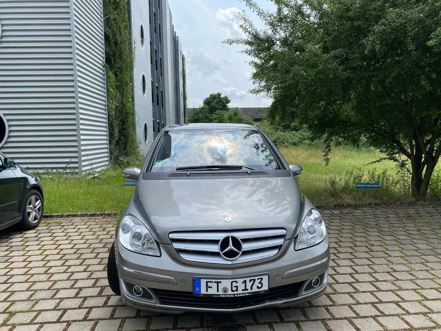 Mercedes-Benz B 200 B 200 Autotronic Silber - 1