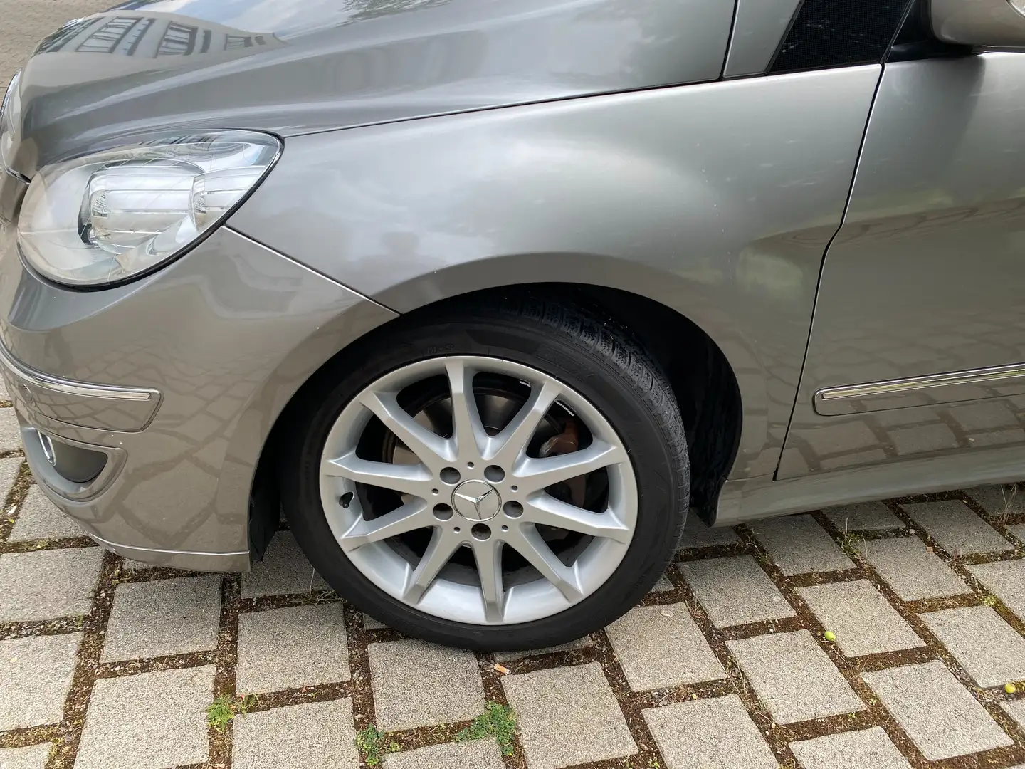 Mercedes-Benz B 200 B 200 Autotronic Silber - 2
