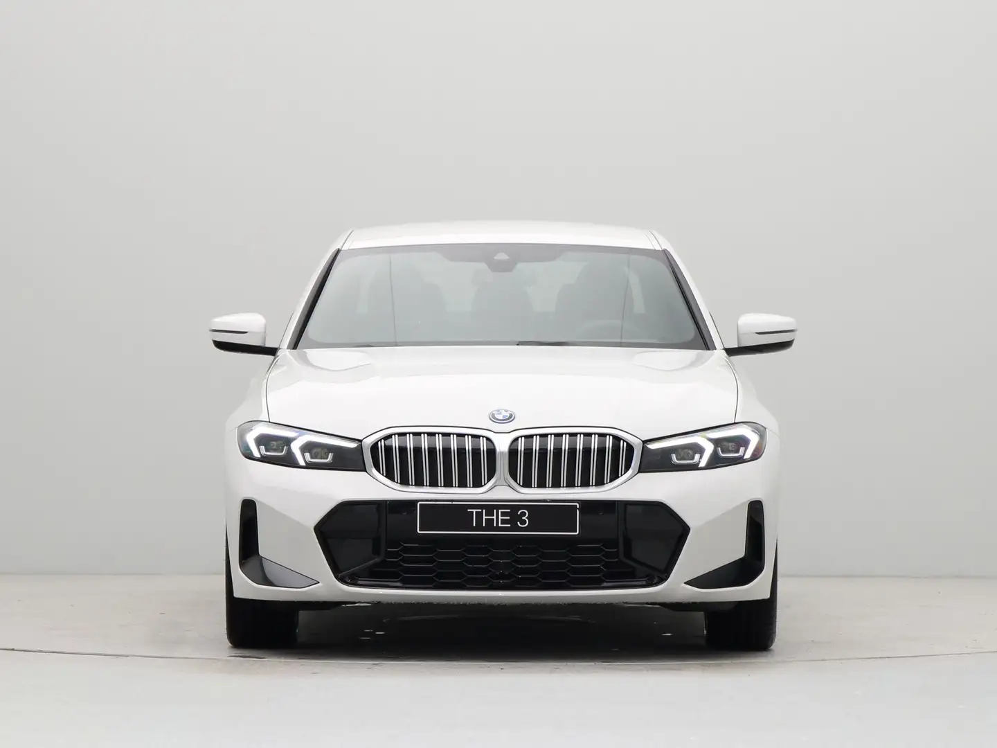 BMW 330 3 Serie Sedan 330e M Sport Blanc - 2