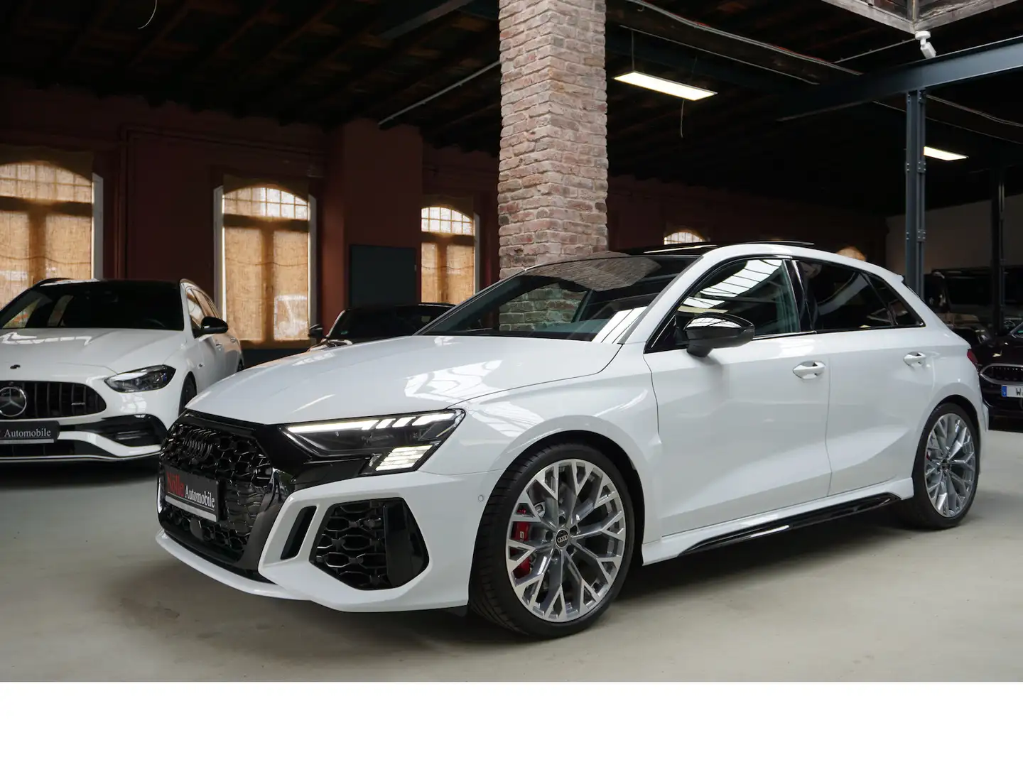 Audi RS3 Sportback Pano Matrix 280Km/h Leder B&O 19´ Weiß - 1