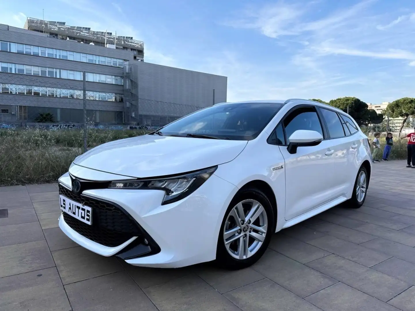 Toyota Corolla Touring Sports 125H Business Blanco - 2