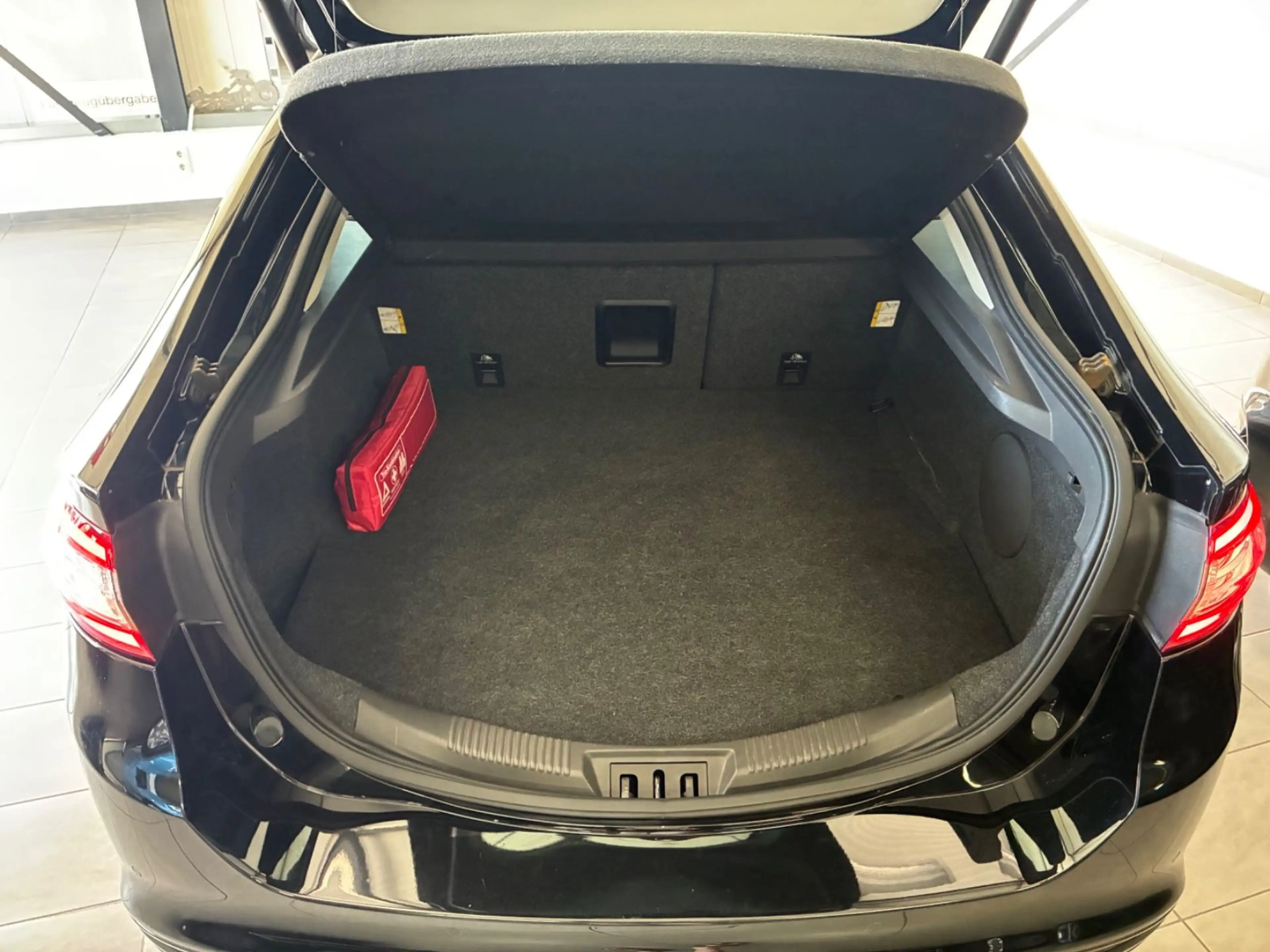 Ford Mondeo 2,0 Titanium Automatik *LED/KAM/STANDHZ* — photo 21
