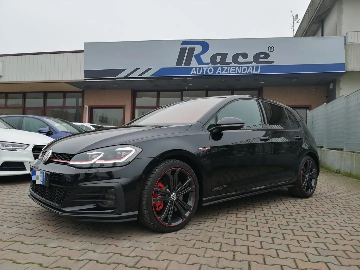 Volkswagen Golf GTI DSG 2.0 PERFORMANCE 245 CV ACC LED Zwart - 1