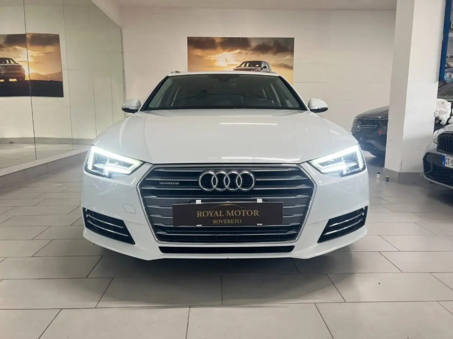 Audi A4 Avant 3.0 TDI 272cv Quattro Business Sport + B&O ! Blanc - 2