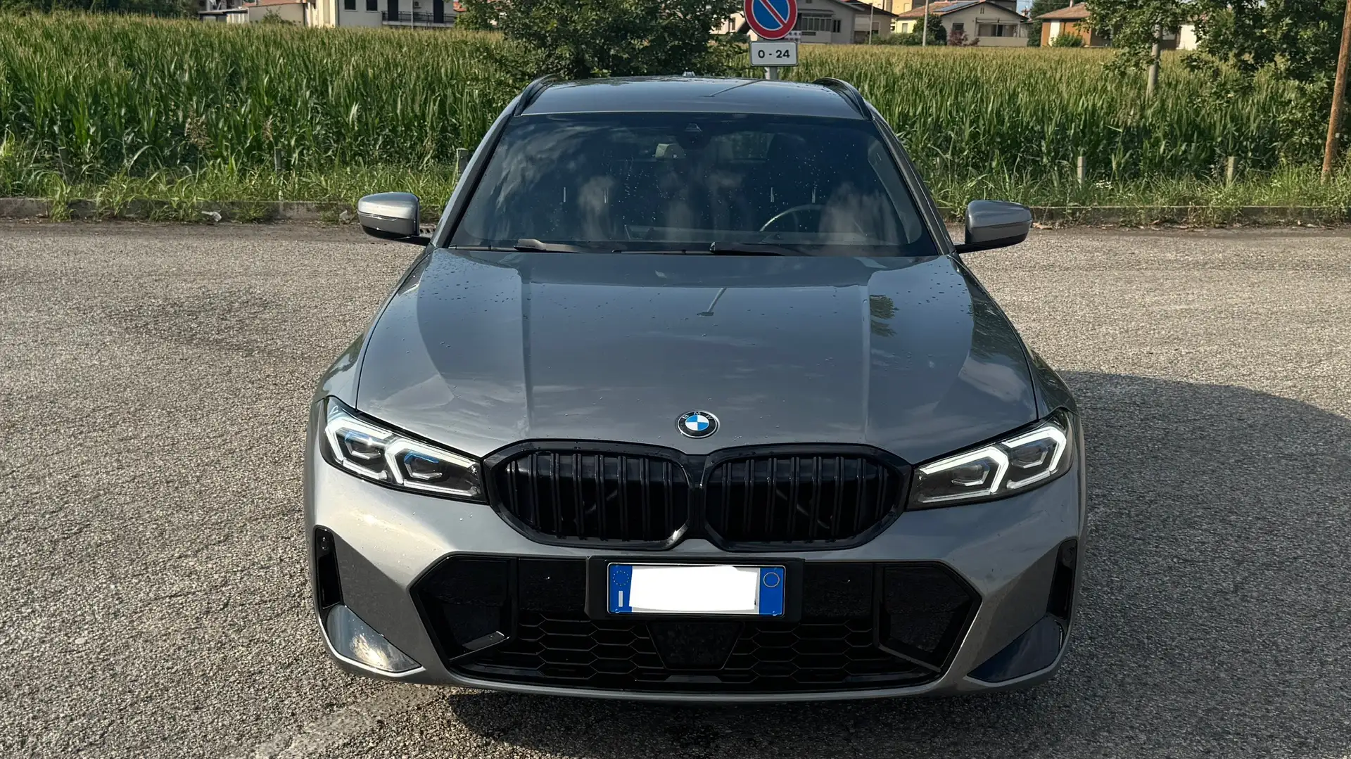 BMW 320 320d Touring mhev 48V MSport auto - 1