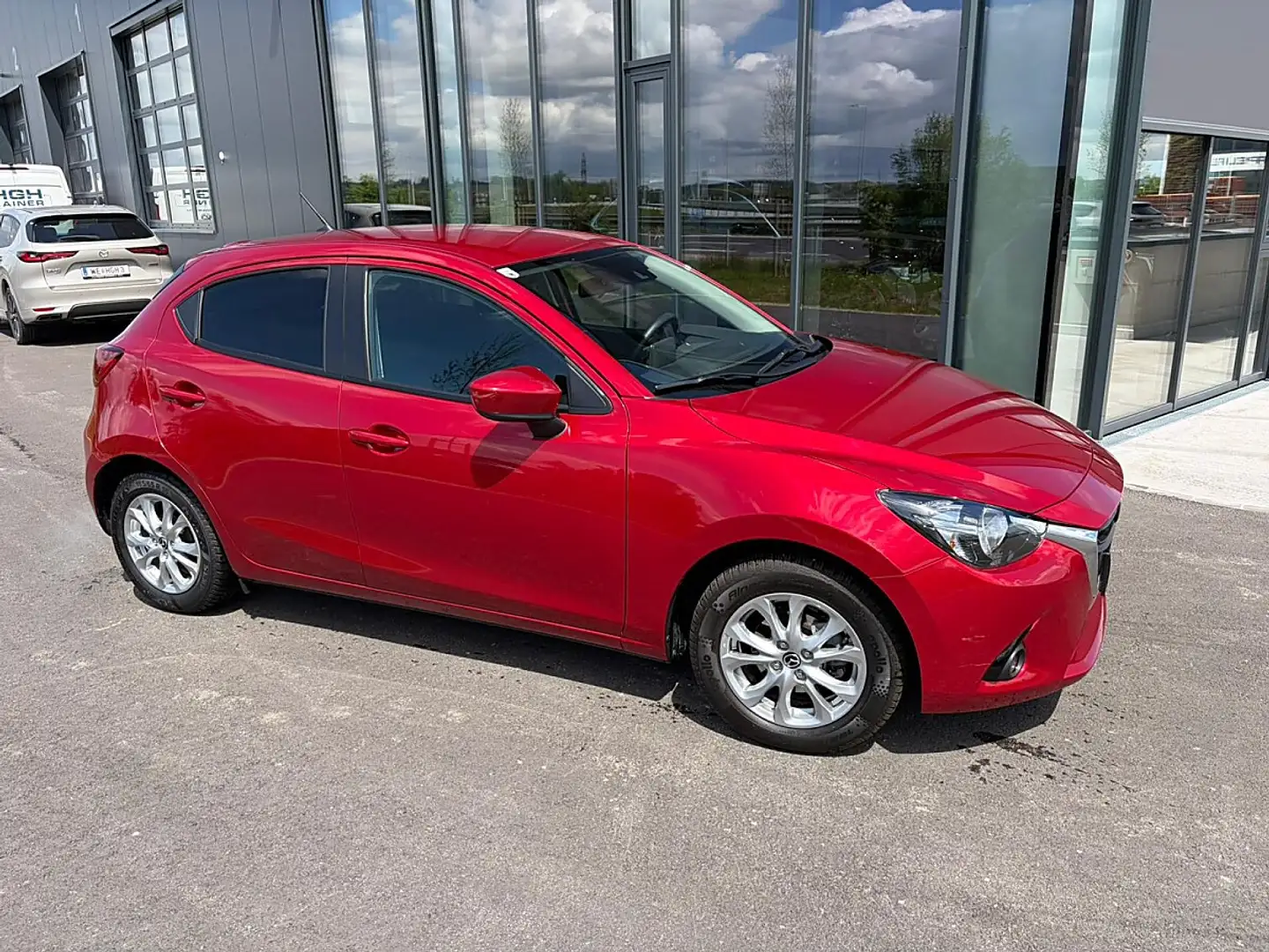 Mazda 2 Mazda2 G90 Attraction Aut. / Bluetooth / Tempomat Rot - 2