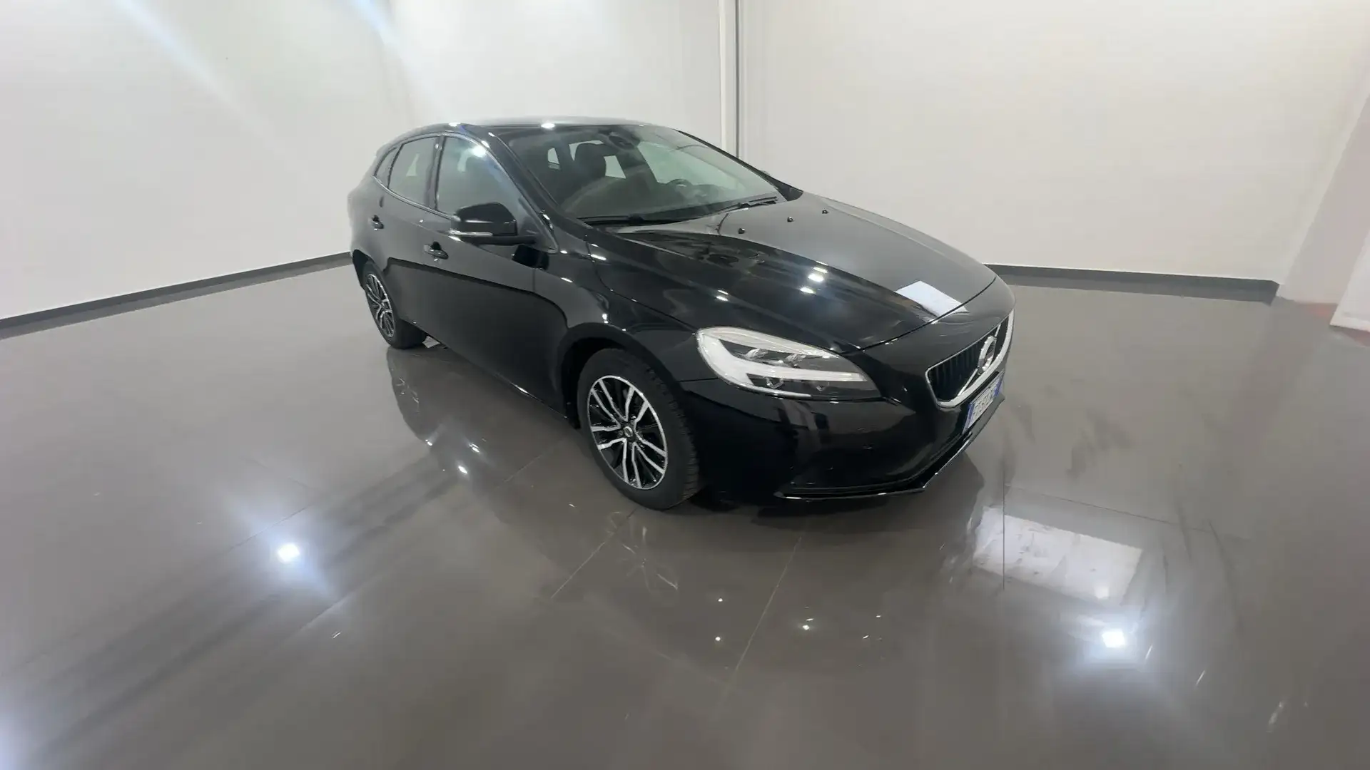 Volvo V40 V40 T2 Business Plus - 2K* Nero - 1