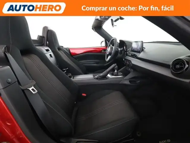 Mazda MX-5 view 15