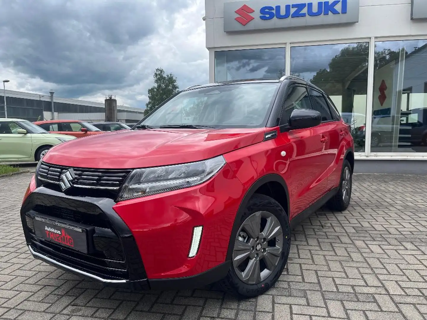 Suzuki Vitara 1,5 Comfort Automatik NAVI ,LED,Cam (RT) Rot - 1
