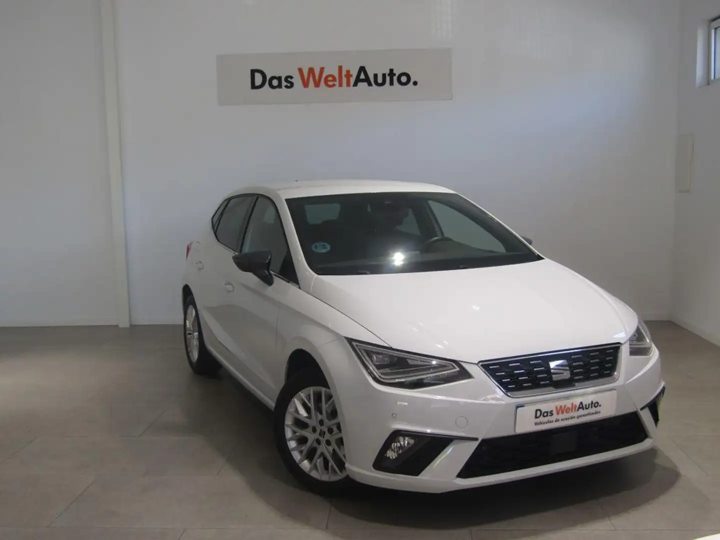 SEAT Ibiza 1.0 TSI S&S FR XS 115 Blanc - 1