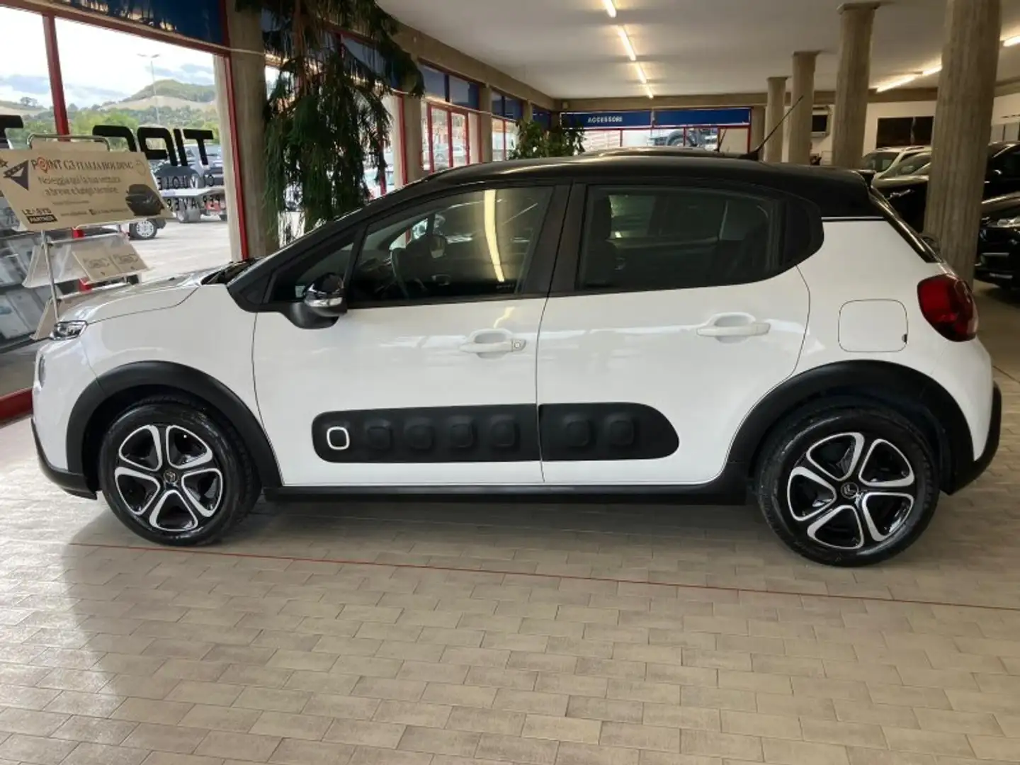 Citroen C3 PureTech 82 GPL Feel Blanco - 2