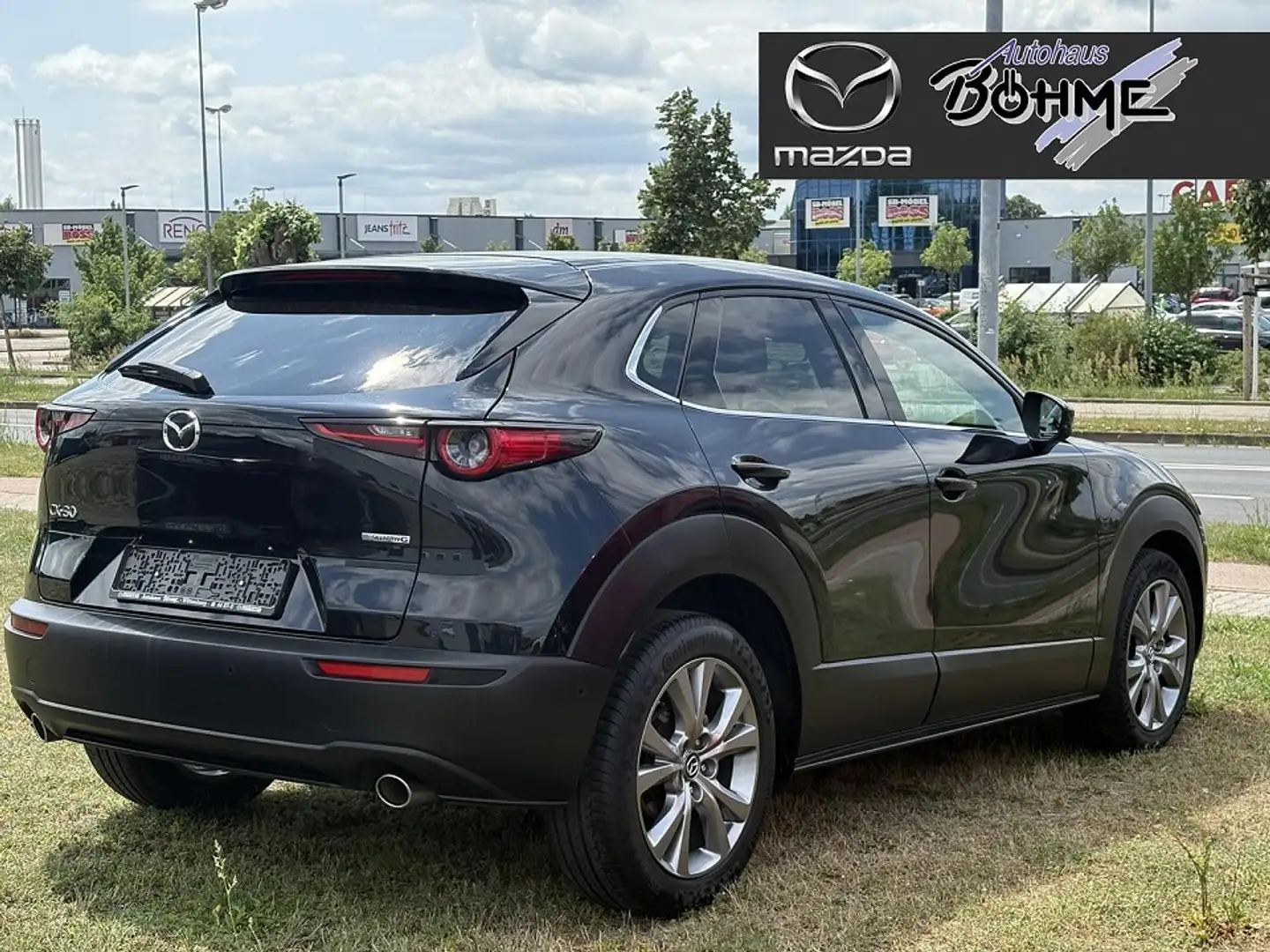 Mazda CX-30 SKYACTIV-G 2.0 150PS M Hybrid SELECTION A18 DES-P Schwarz - 2
