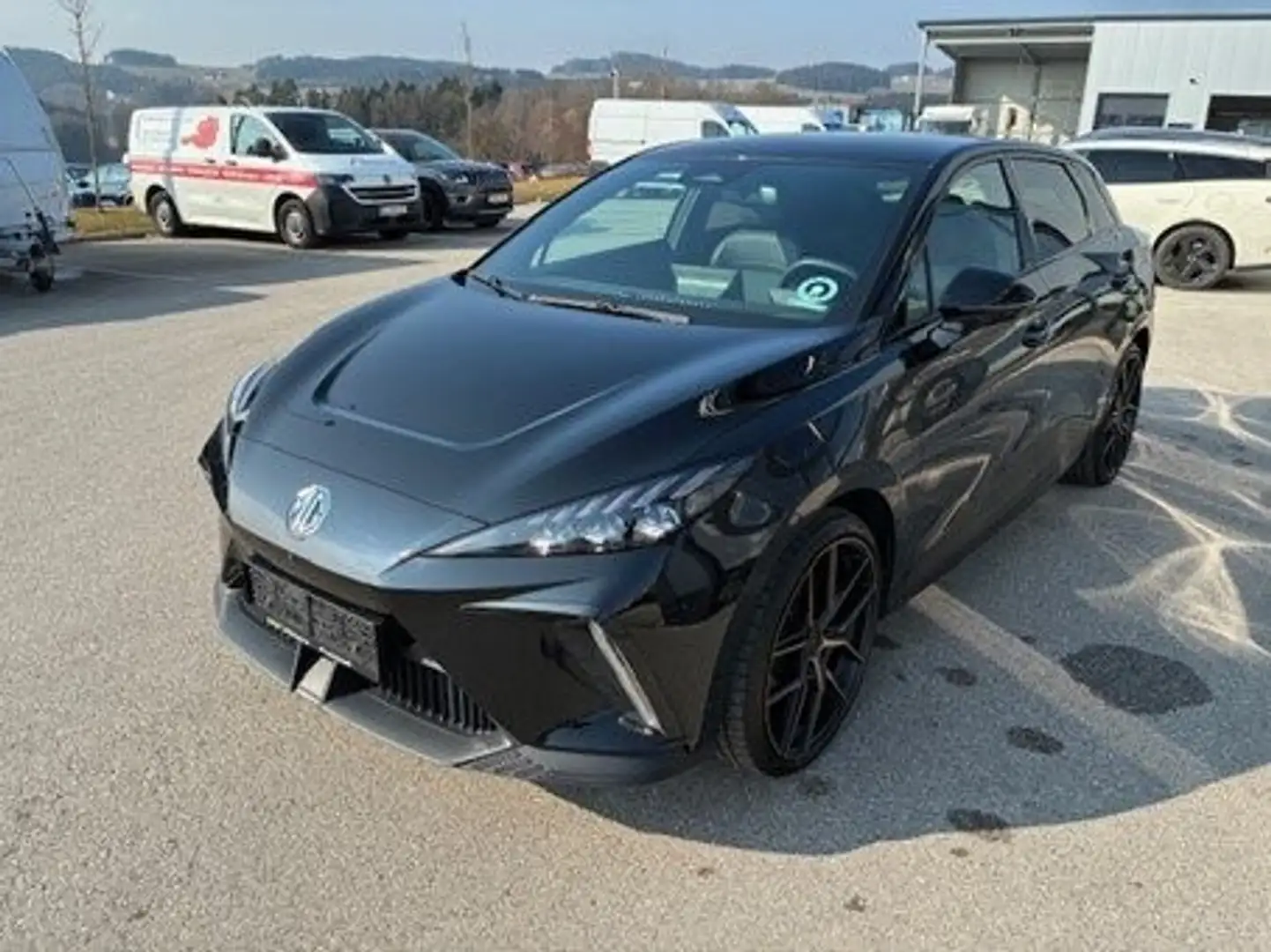 MG MG4 EV 64 kWh Luxury Schwarz - 2