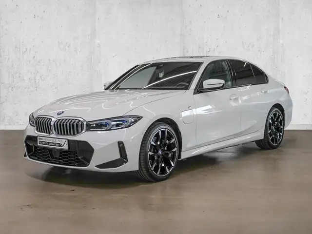 2025 BMW 3 Series in White for sale