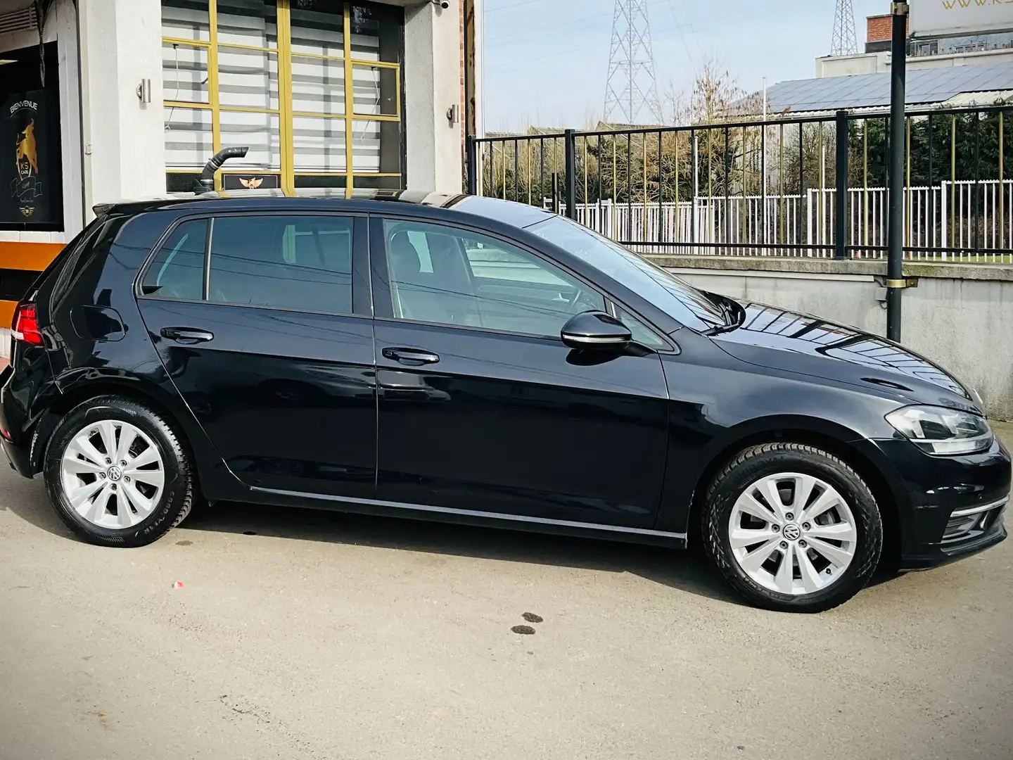Volkswagen Golf 1.6 SCR TDi Highline !!! OFFRE DU MOIS !!! Noir - 2