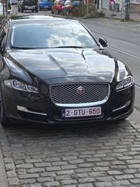 XJ 3.0 D V6 Premium Luxury