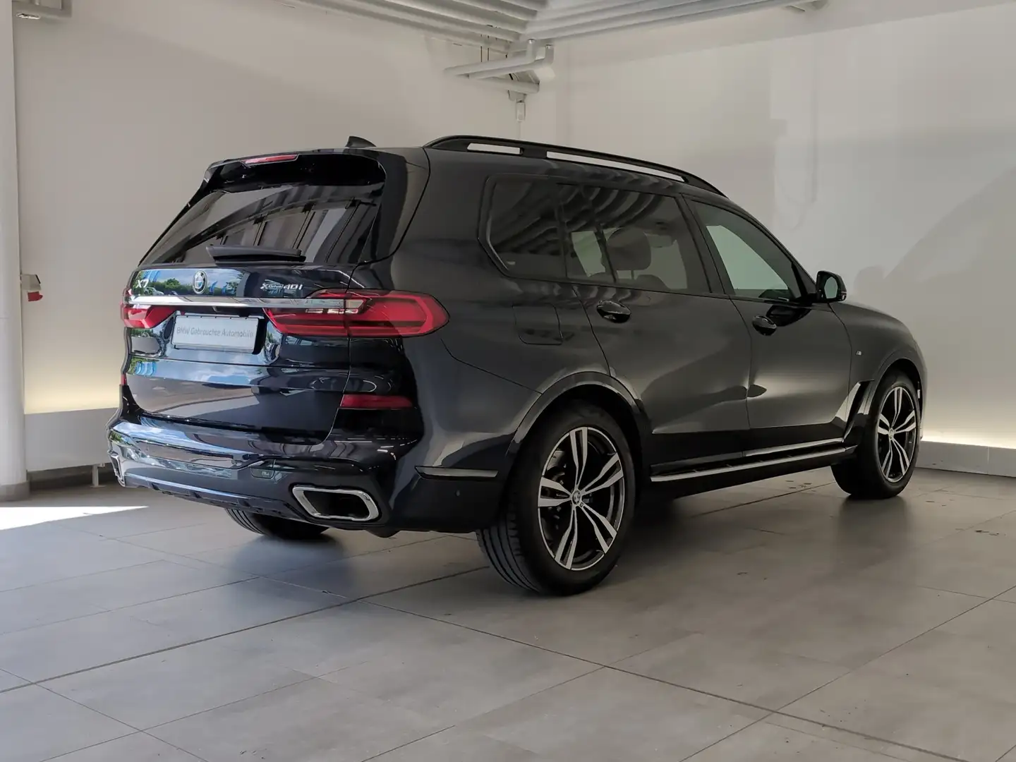 BMW X7 xDrive 40i M Sportpaket HUD/SHZ/Ambiente M Sportpa Schwarz - 2