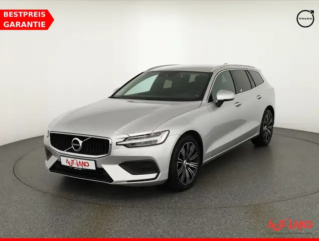 Volvo V60 D3 Kombi Momentum Pro LED Kamera Navi H&K