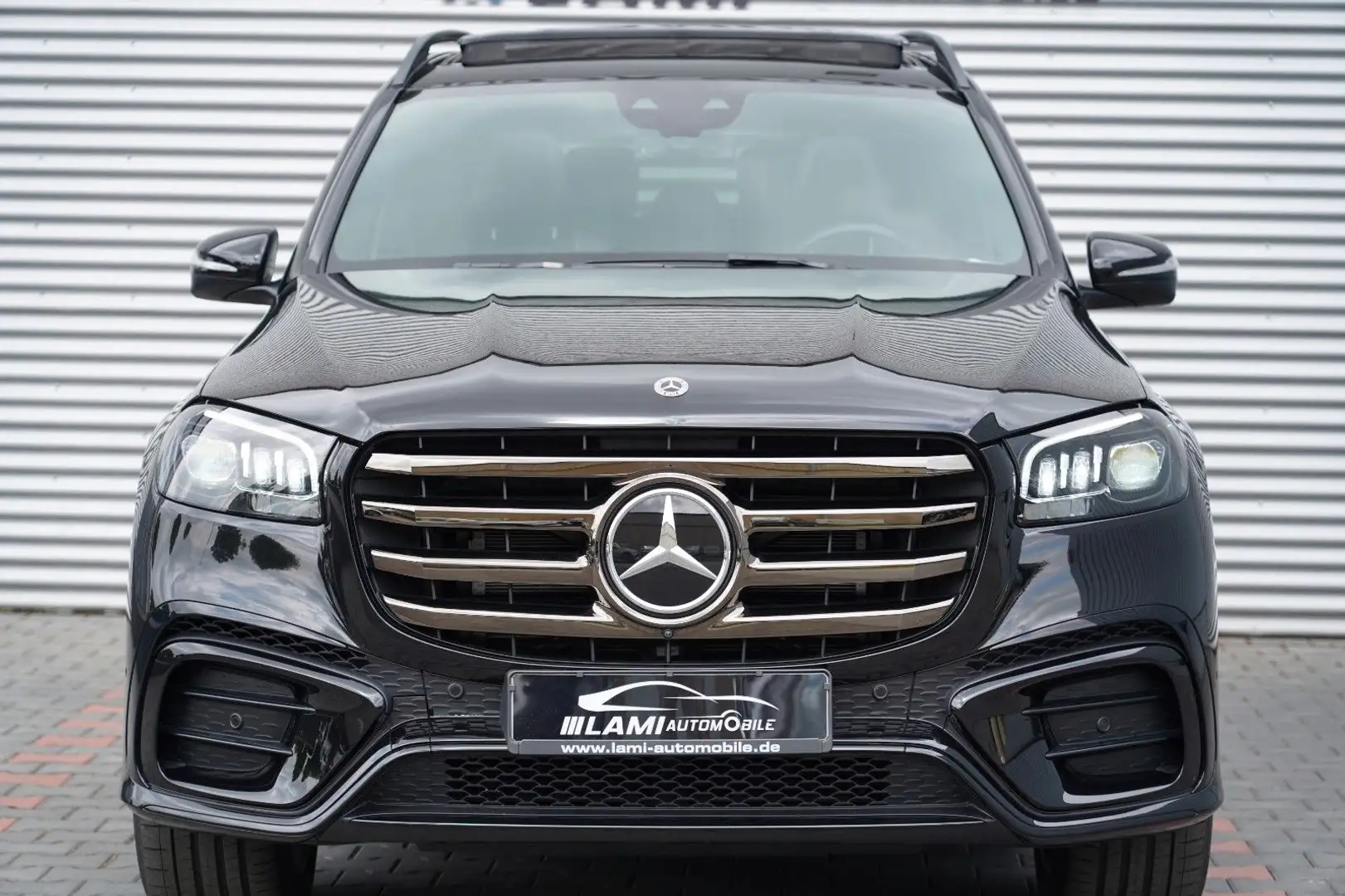 Mercedes-Benz GLS 450 GLS450d 2x AMG 4M NIGHT PANO SOFT LUFT 7SITZ AHK Zwart - 2