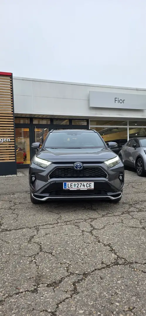 Toyota RAV 4 RAV4 Active Plugin 4x4 Grau - 2