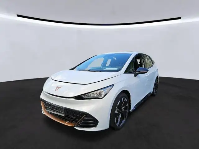 Cupra Born view 2