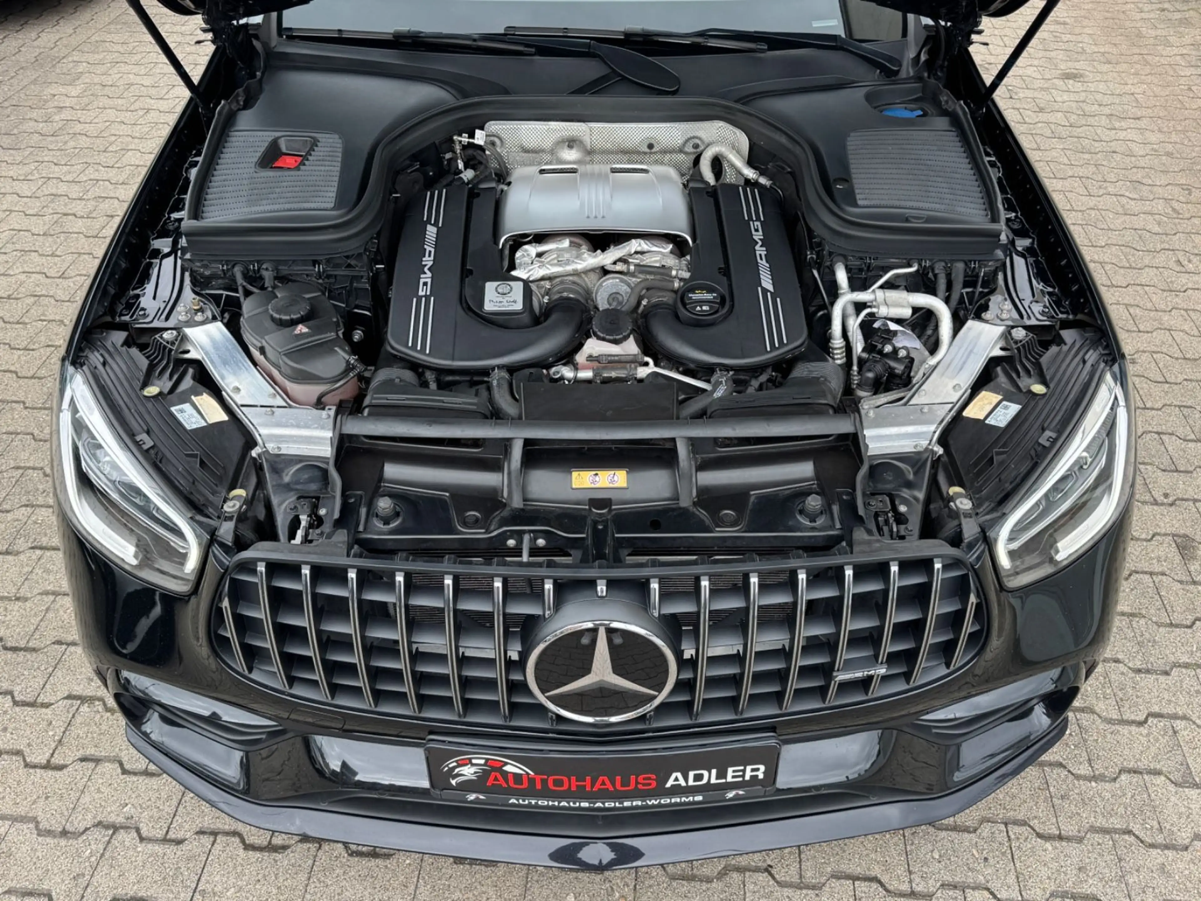 Mercedes-Benz GLC 63 AMG COUPE 4M+1HD*DISTR*SD*LED*AEROKIT*19% — photo 8