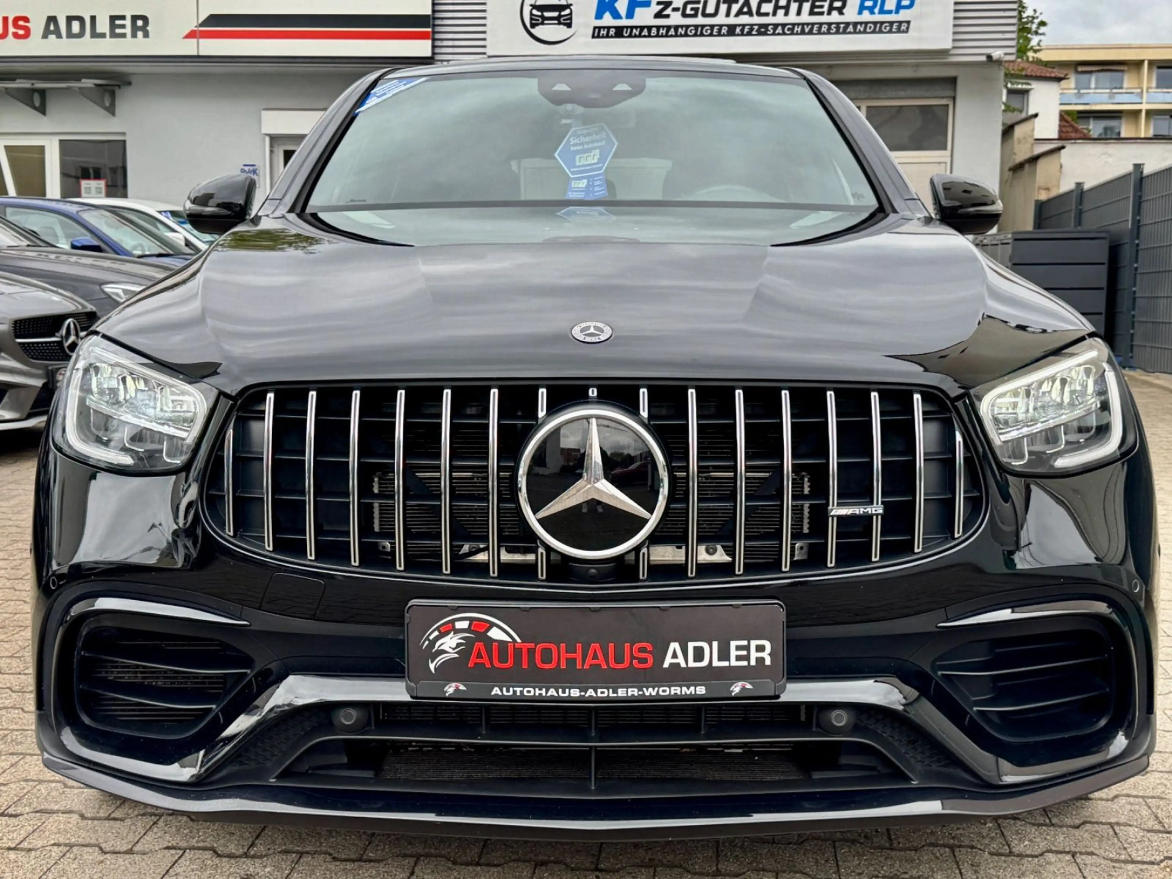 Mercedes-Benz GLC 63 AMG COUPE 4M+1HD*DISTR*SD*LED*AEROKIT*19% — photo 2