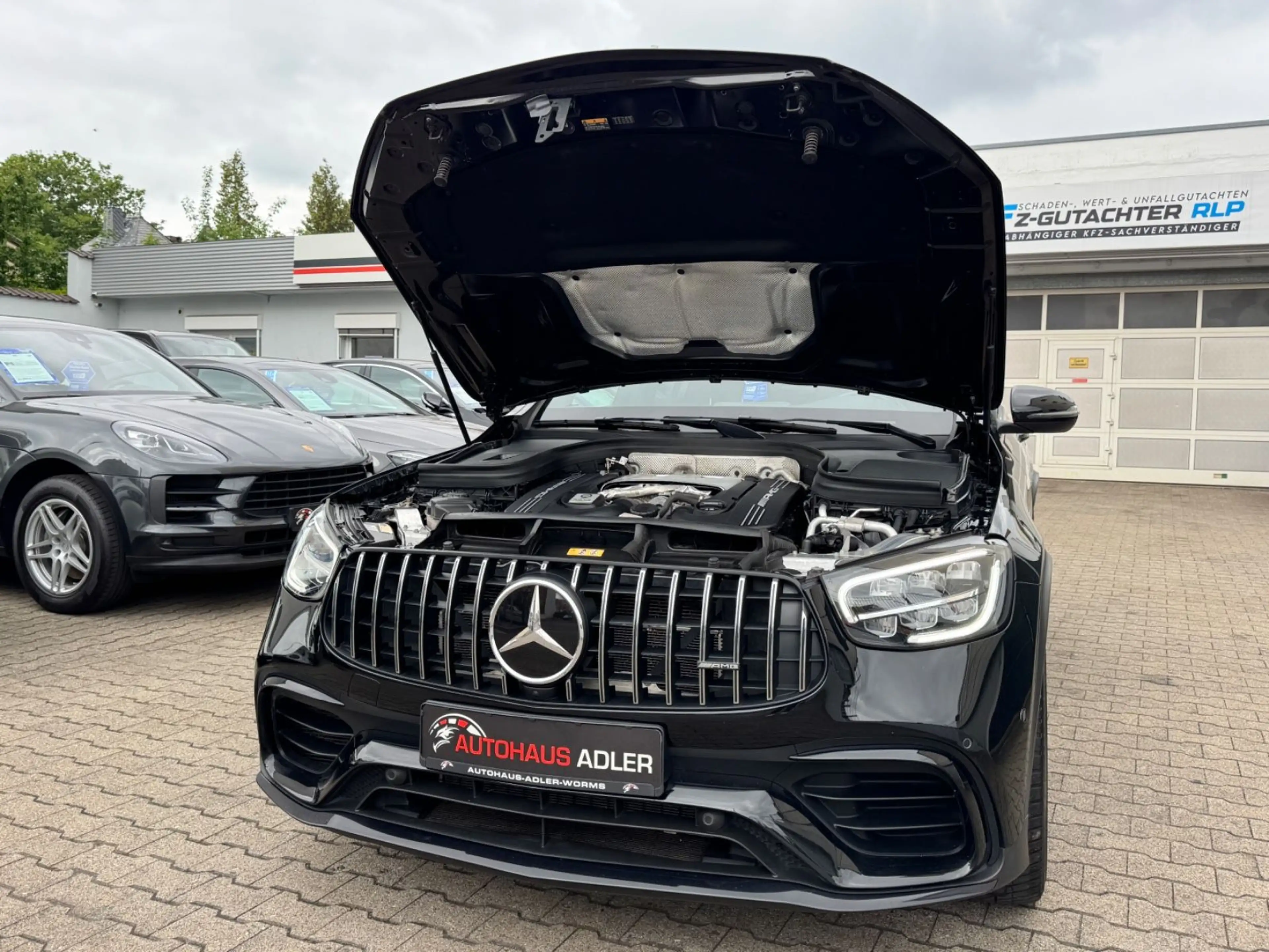 Mercedes-Benz GLC 63 AMG COUPE 4M+1HD*DISTR*SD*LED*AEROKIT*19% — photo 6