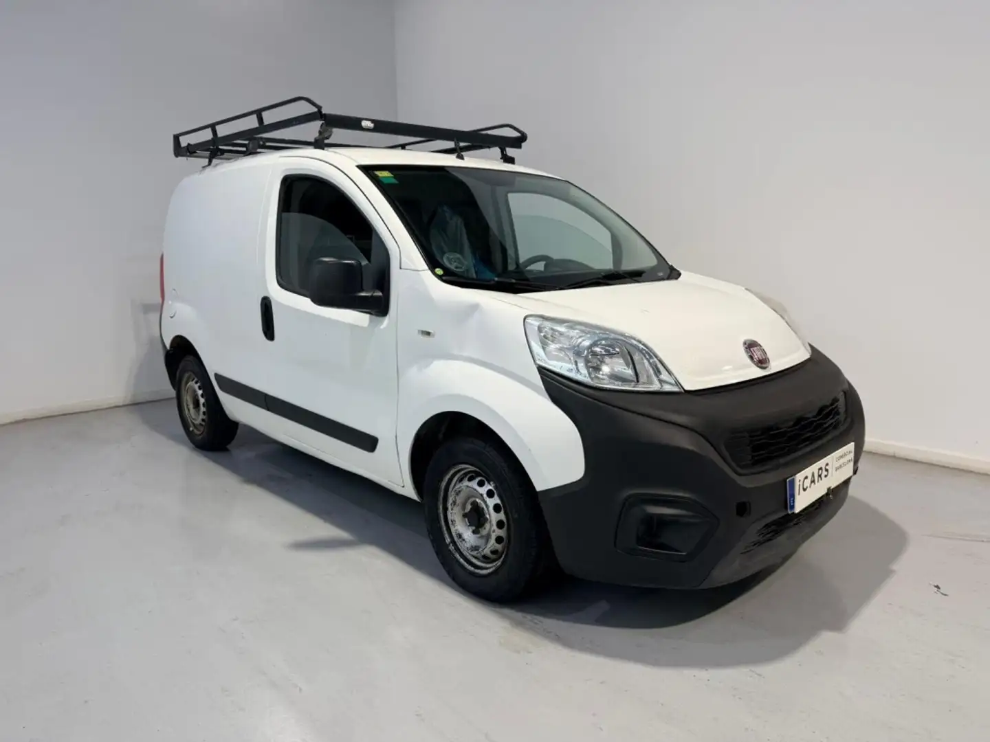 Fiat Fiorino Comercial Cargo 1.3Mjt Base 60kW Weiß - 2