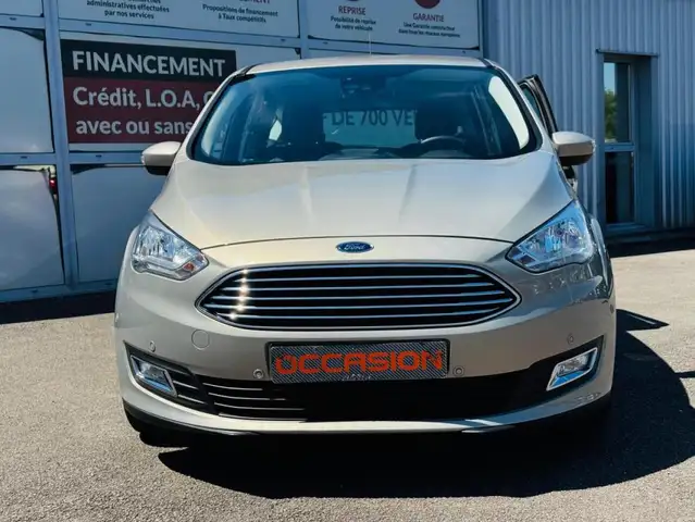 Ford C-Max view 6