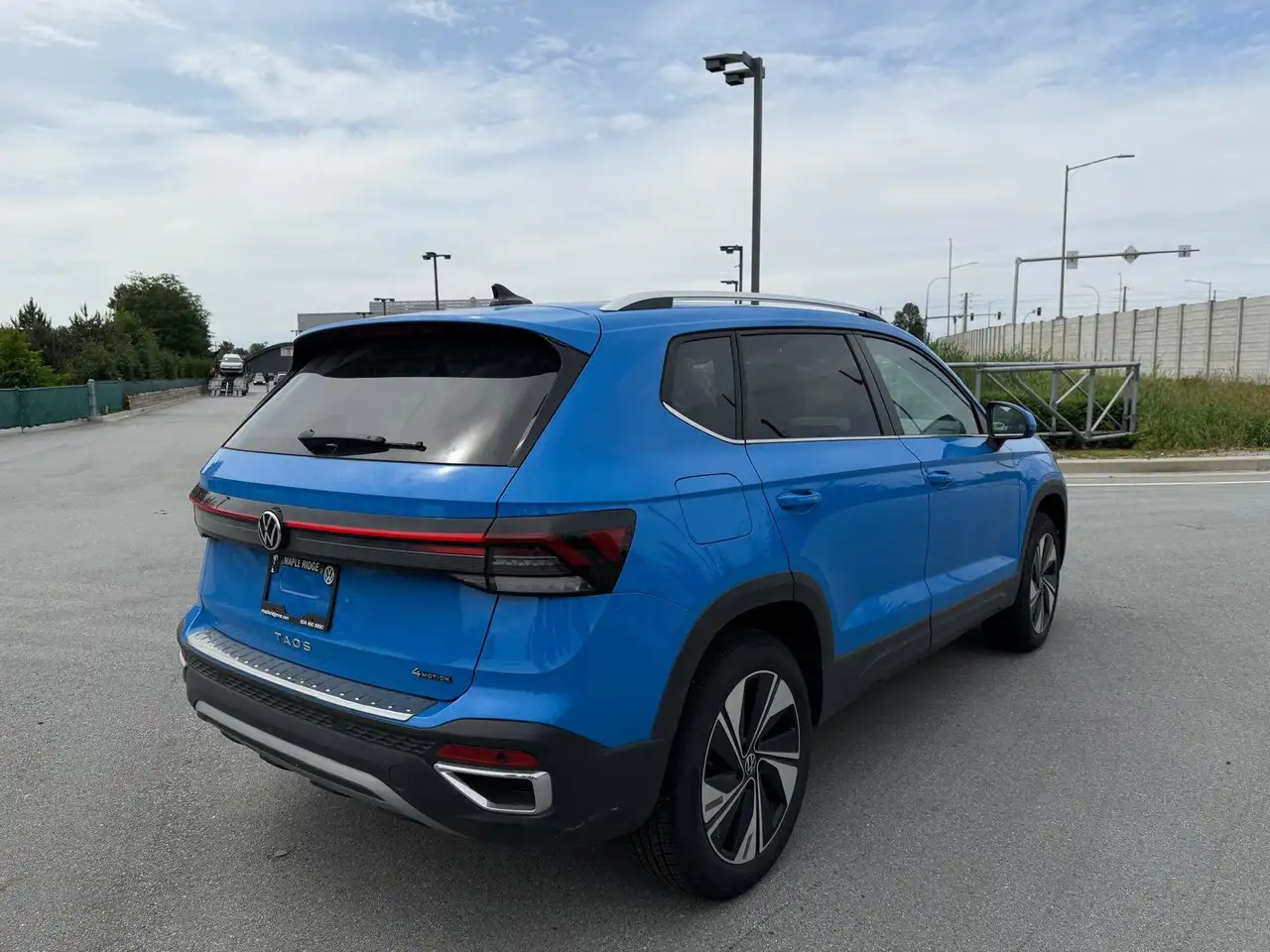 Volkswagen Taos снимка Volkswagen Taos