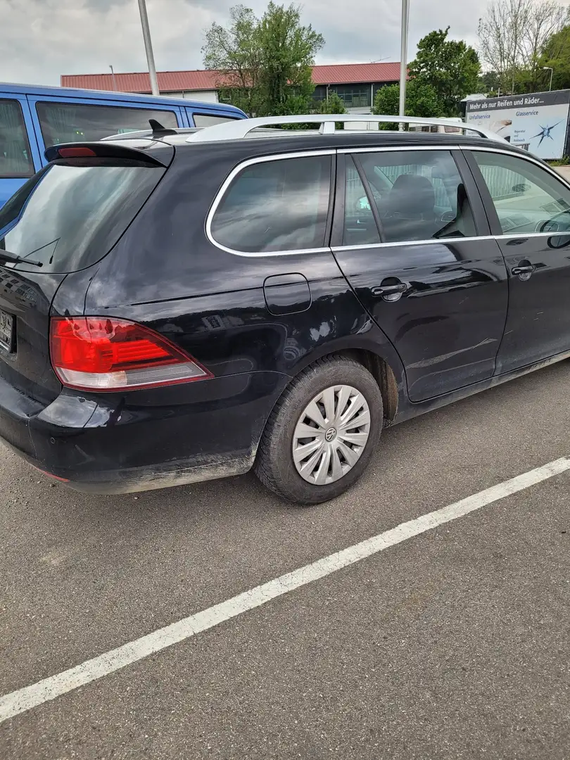 Volkswagen Golf Variant Highline crna - 2