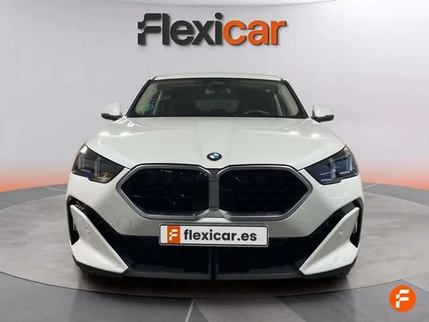 BMW X2 sDrive20i Blanc - 2