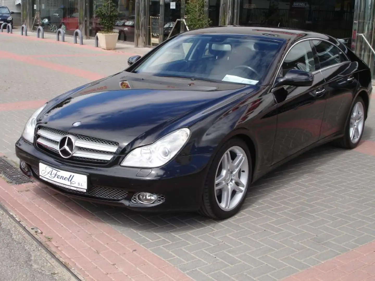 Mercedes-Benz CLS 320 320CDI Aut. Negro - 2