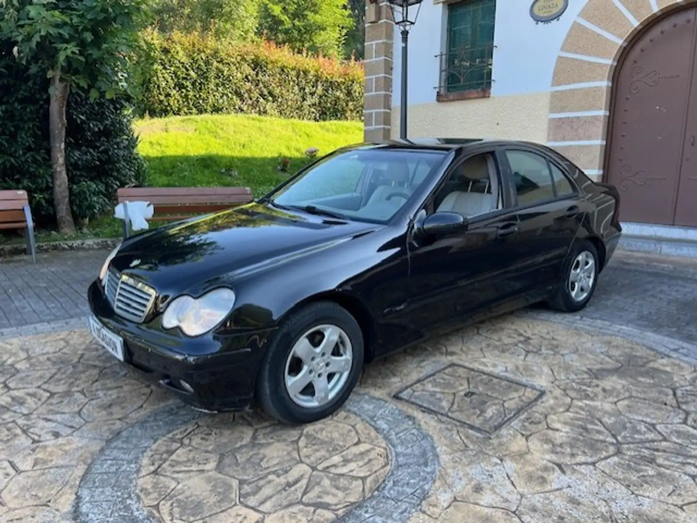 Mercedes-Benz C 200 CDI Classic Zwart - 1