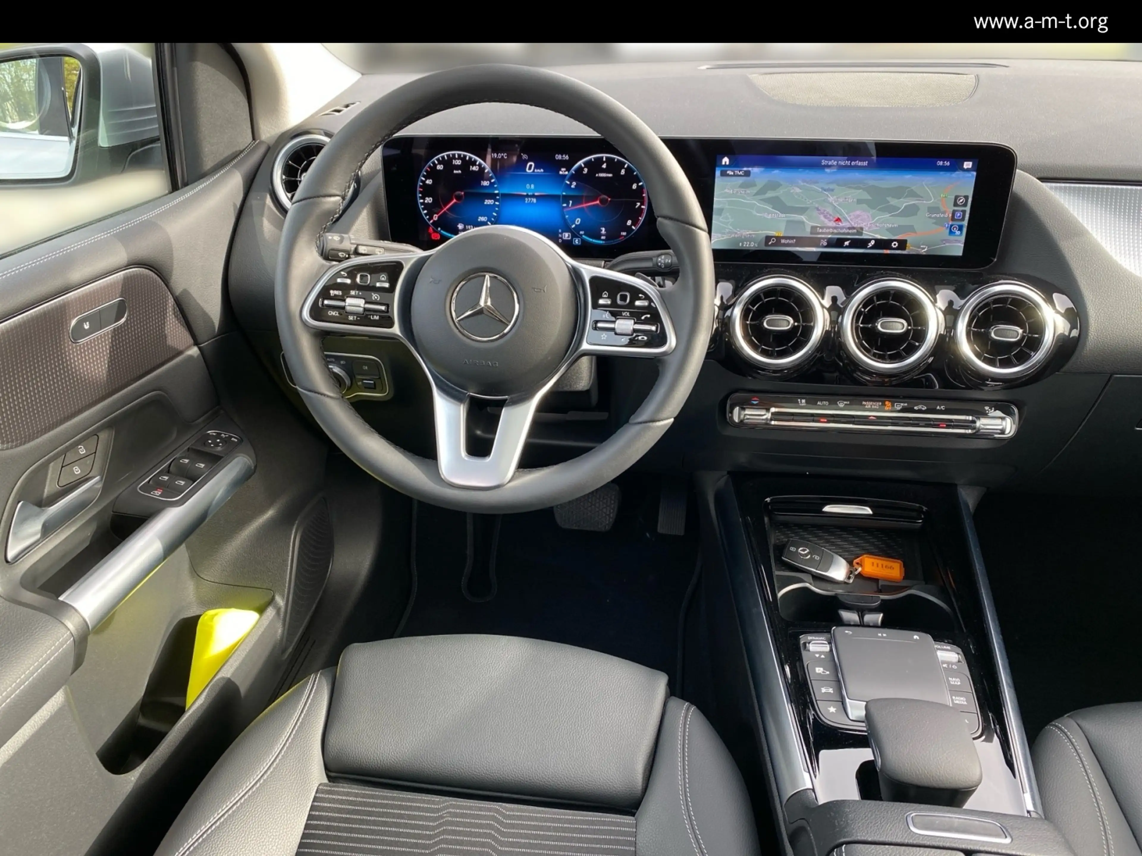 Mercedes-Benz B 180 B 180 Progressive+Pano+AHK+LED+Kamera+HighEnd Navi — photo 10