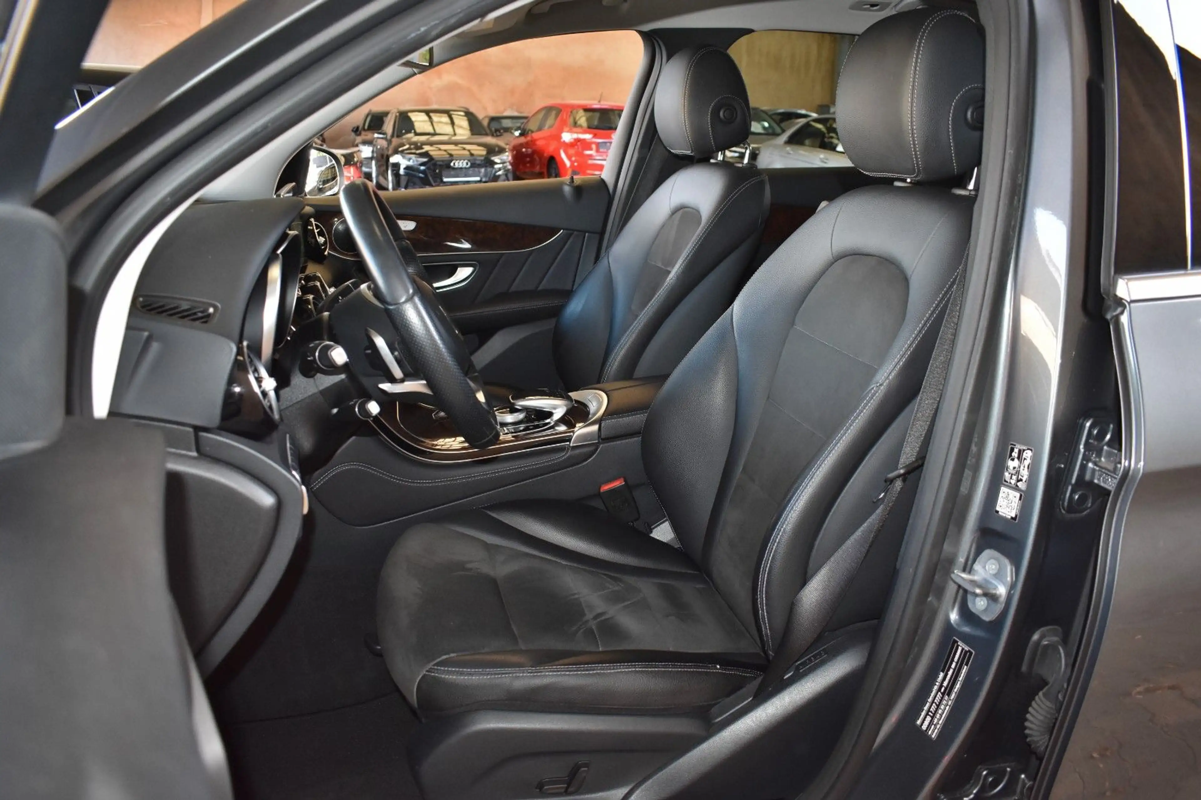 Mercedes-Benz GLC 250 4M AMGLINE AIRMATIC LED ALCANTARA KAMERA — photo 12