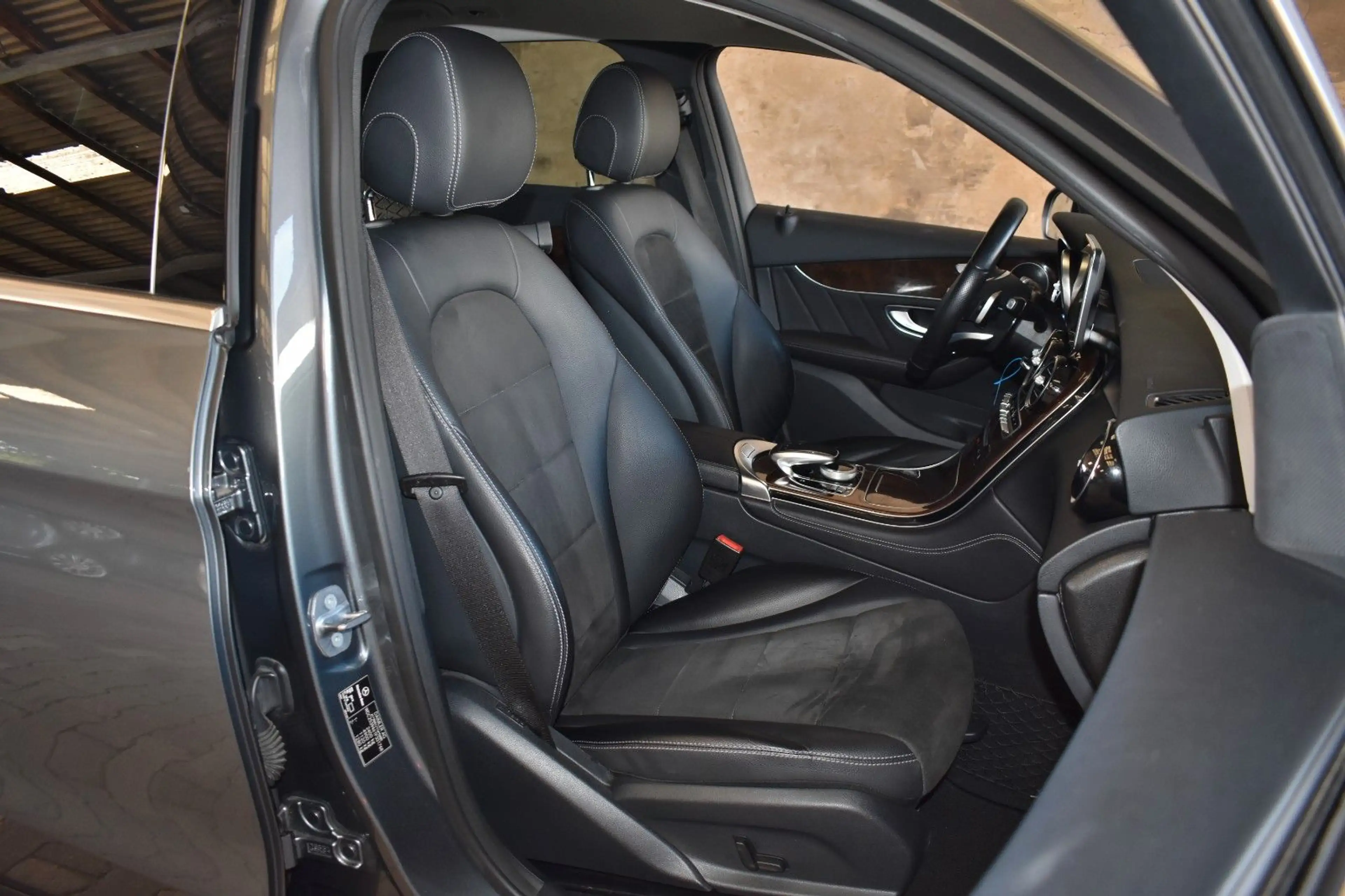 Mercedes-Benz GLC 250 4M AMGLINE AIRMATIC LED ALCANTARA KAMERA — photo 13