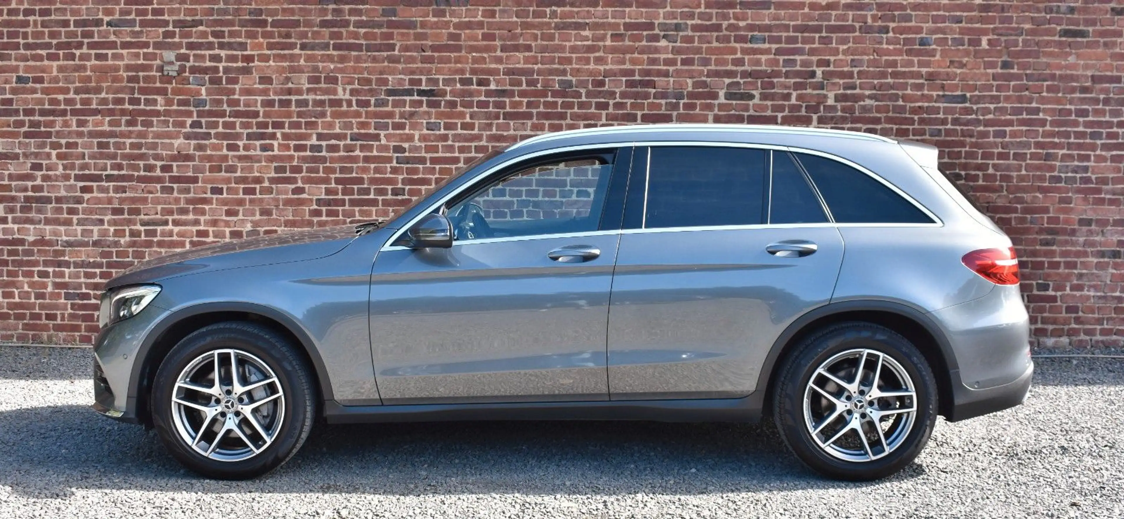 Mercedes-Benz GLC 250 4M AMGLINE AIRMATIC LED ALCANTARA KAMERA — photo 8