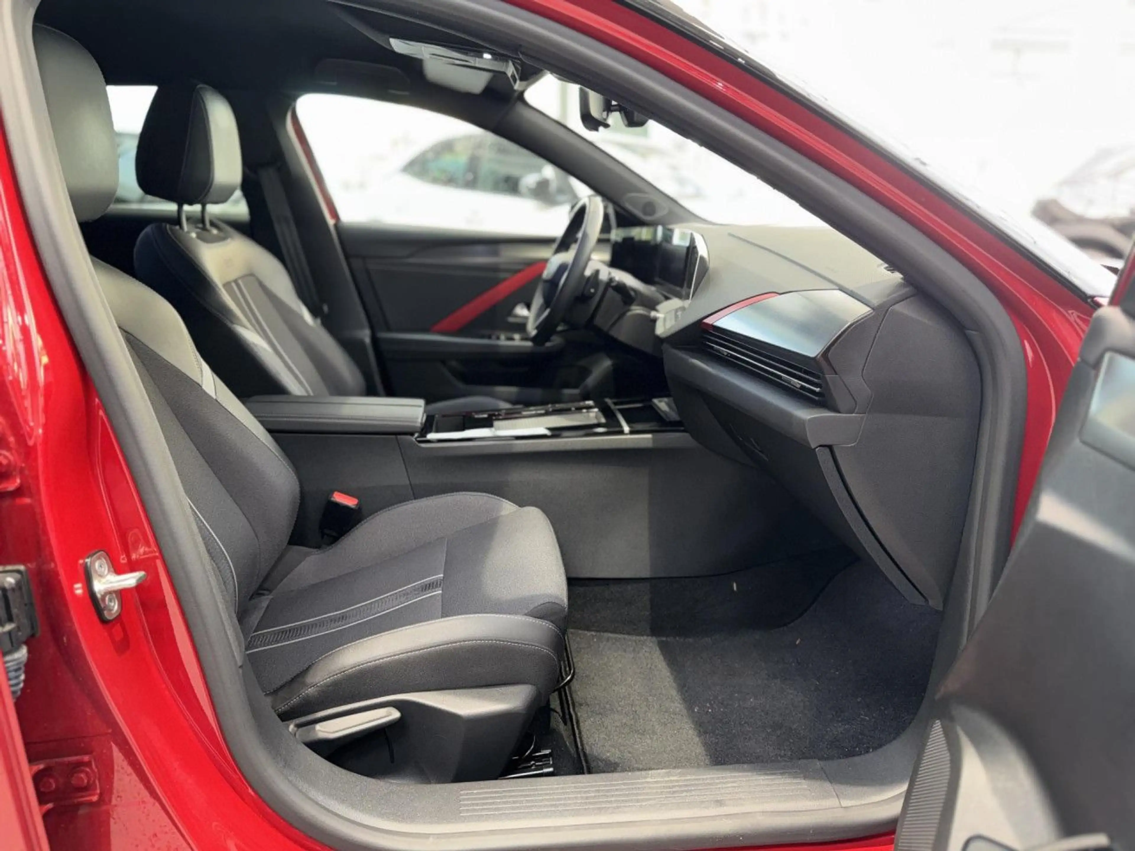 Opel Astra Plug-In-Hybrid GS Line, ACC, 360°, HUD! LED — photo 14