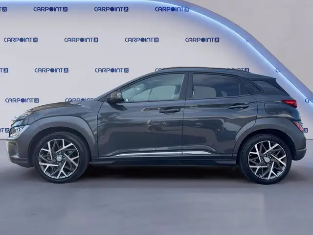 Hyundai Kona view 3