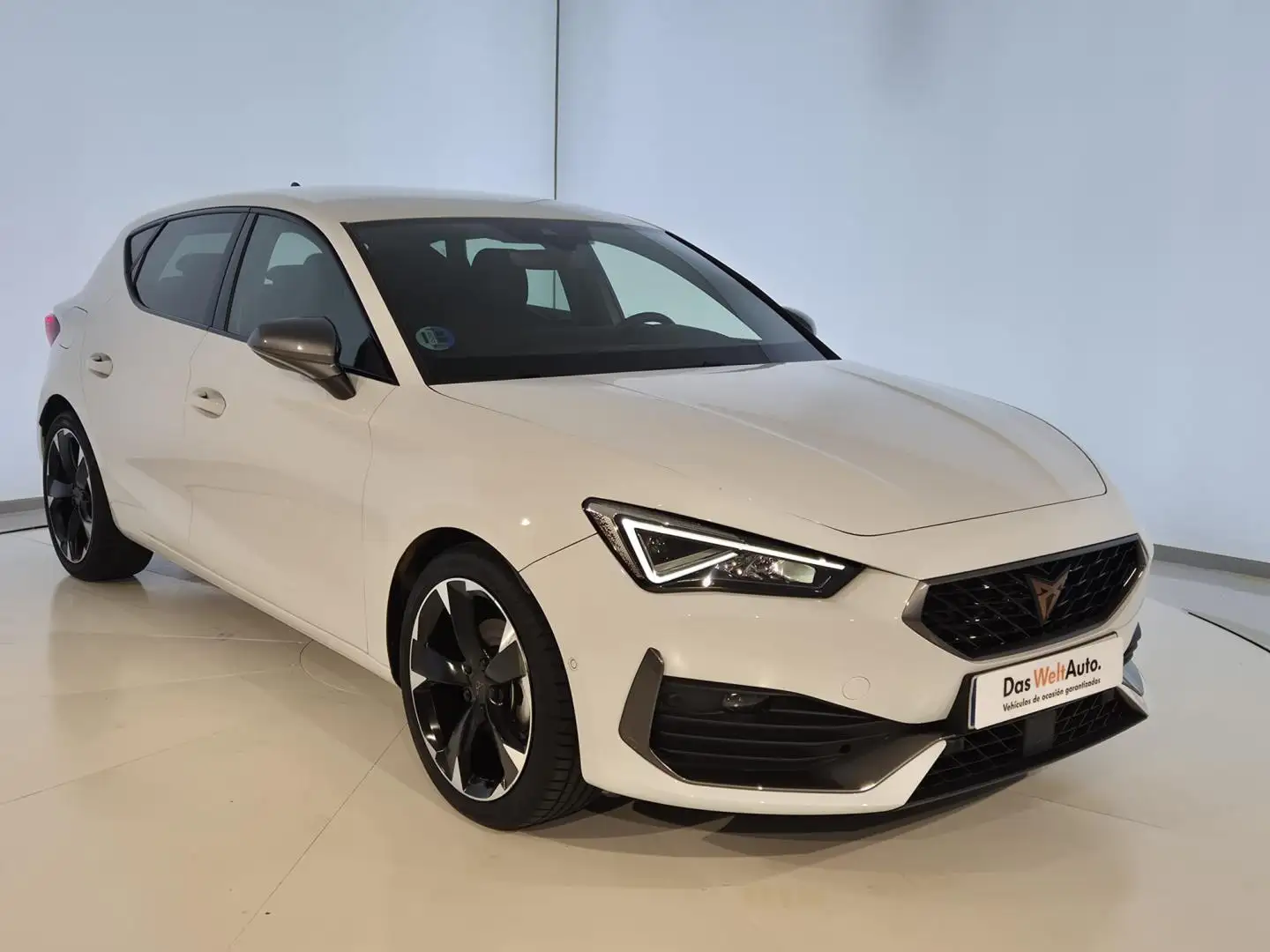 CUPRA Leon 1.5 ETSI DSG 110Kw Wit - 2