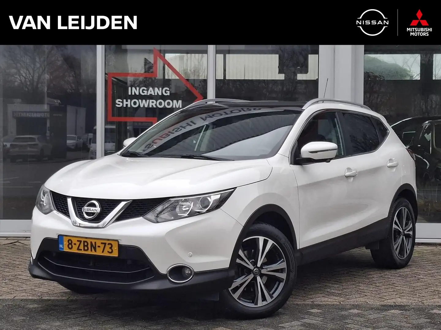 Nissan Qashqai 1.2 115pk Connect Edition | Trekhaak | Navigatie | Wit - 1