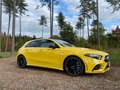 Mercedes-Benz A 35 AMG Multi LED, Pano, Spoor, Dode hoek,MBUX,Distronic.. Geel - thumbnail 31