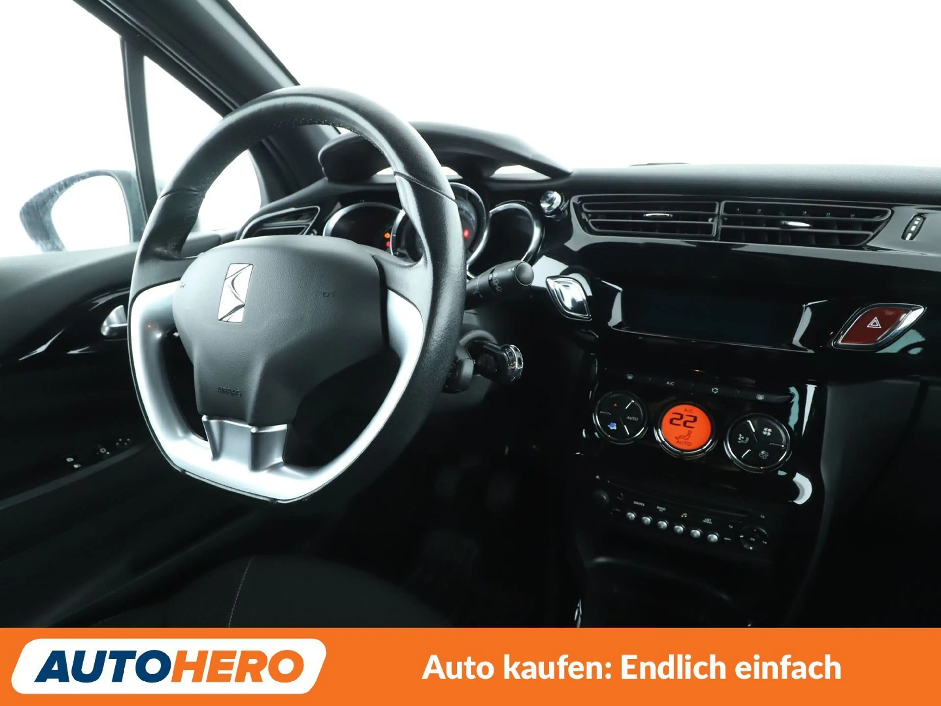 Citroen DS3 1.2 PureTech SoChic *ALU*KLIMA*GARANTIE* — photo 13